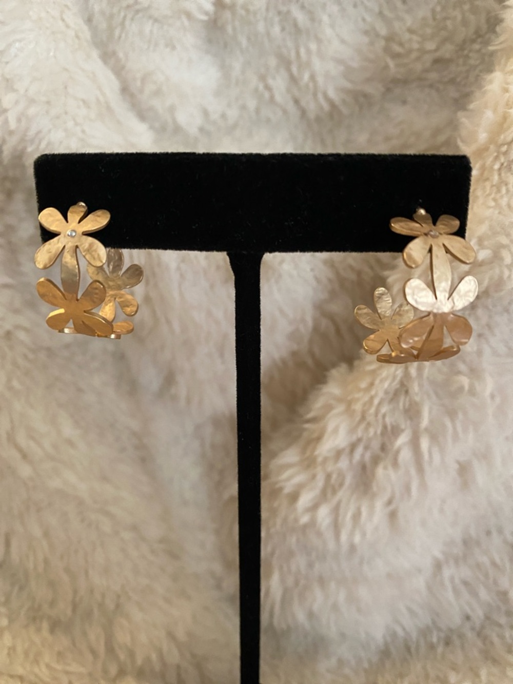 Gold Floral Hoop Earrings - Women Jewelry